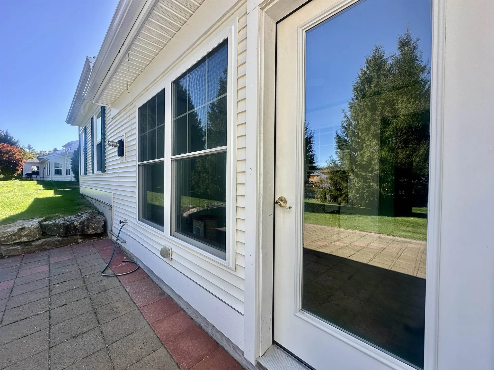 4 Bow Center Road Bow NH 03304-4240