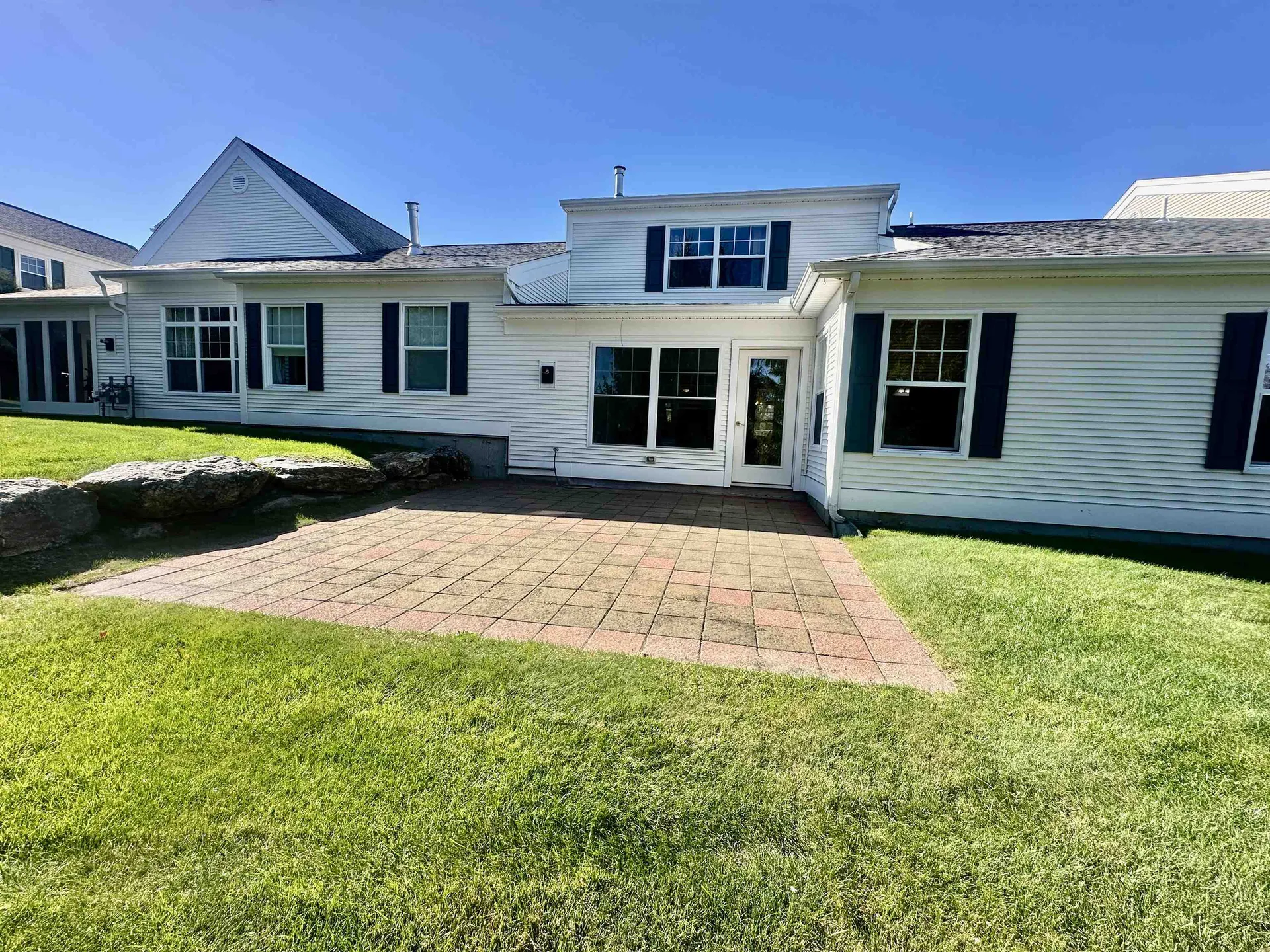 4 Bow Center Road Bow NH 03304-4240