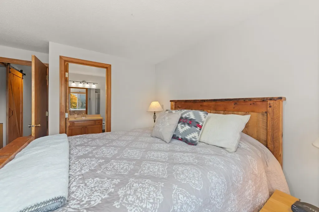 65 Mountain River East Road Thornton NH 03285