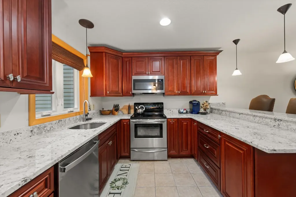 65 Mountain River East Road Thornton NH 03285