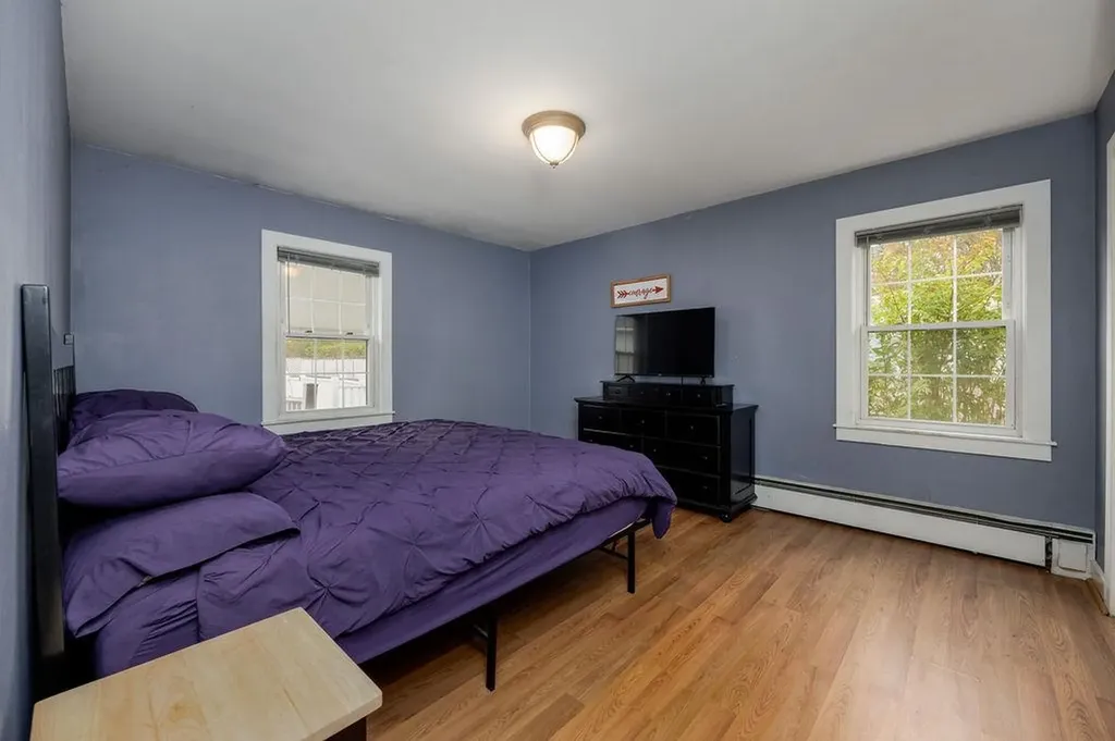 27 Ash Street Hartford VT 05001