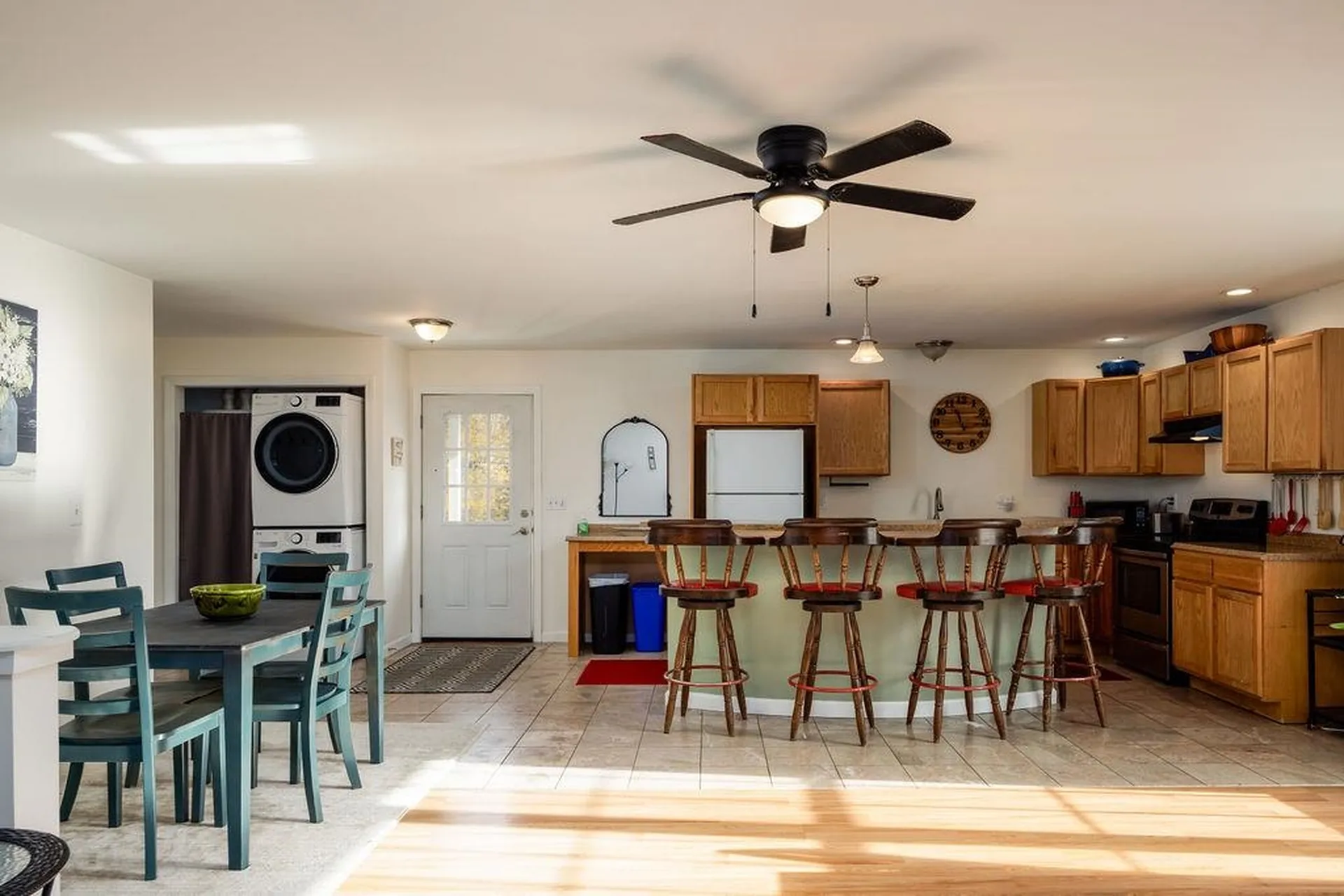 27 Ash Street Hartford VT 05001