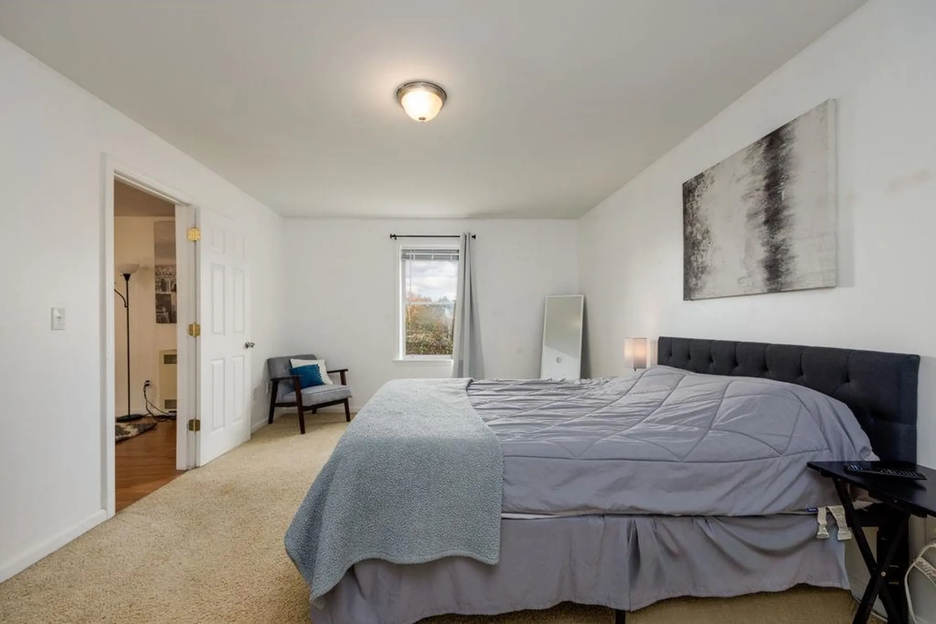 27 Ash Street Hartford VT 05001