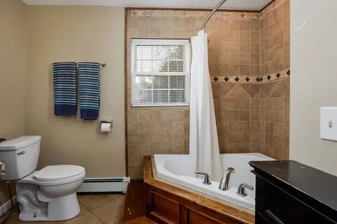 27 Ash Street Hartford VT 05001