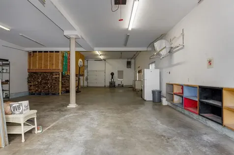 27 Ash Street Hartford VT 05001