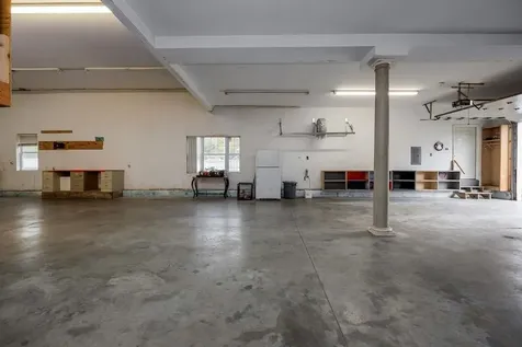 27 Ash Street Hartford VT 05001