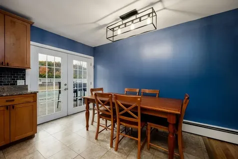 27 Ash Street Hartford VT 05001