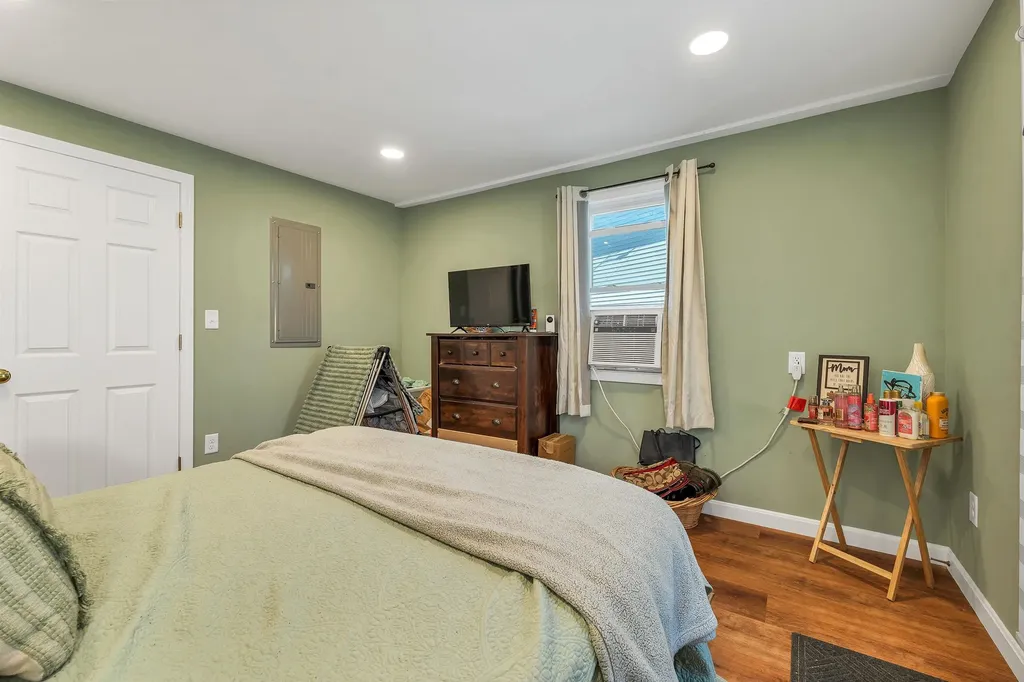 3 Harris Avenue Hampton NH 03842