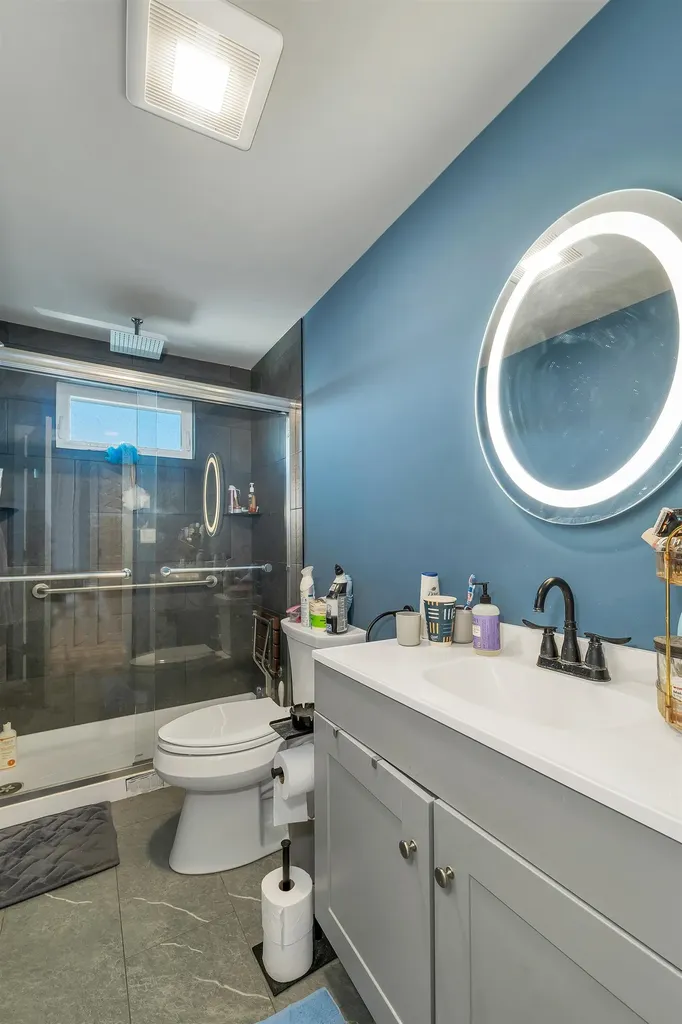 3 Harris Avenue Hampton NH 03842