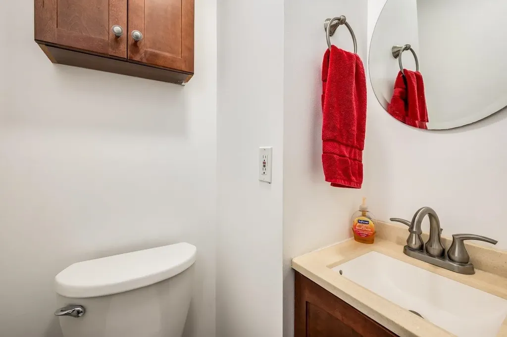 105 Wakefield Street Rochester NH 03867