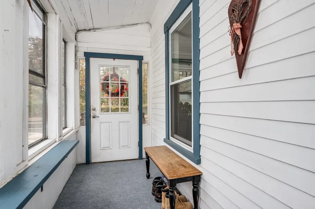 105 Wakefield Street Rochester NH 03867