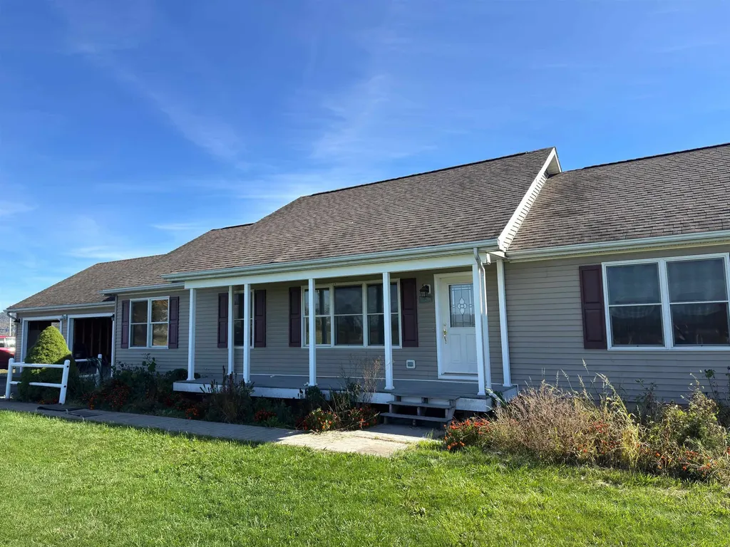 1495 Rattlin Bridge Road Bridport VT 05734