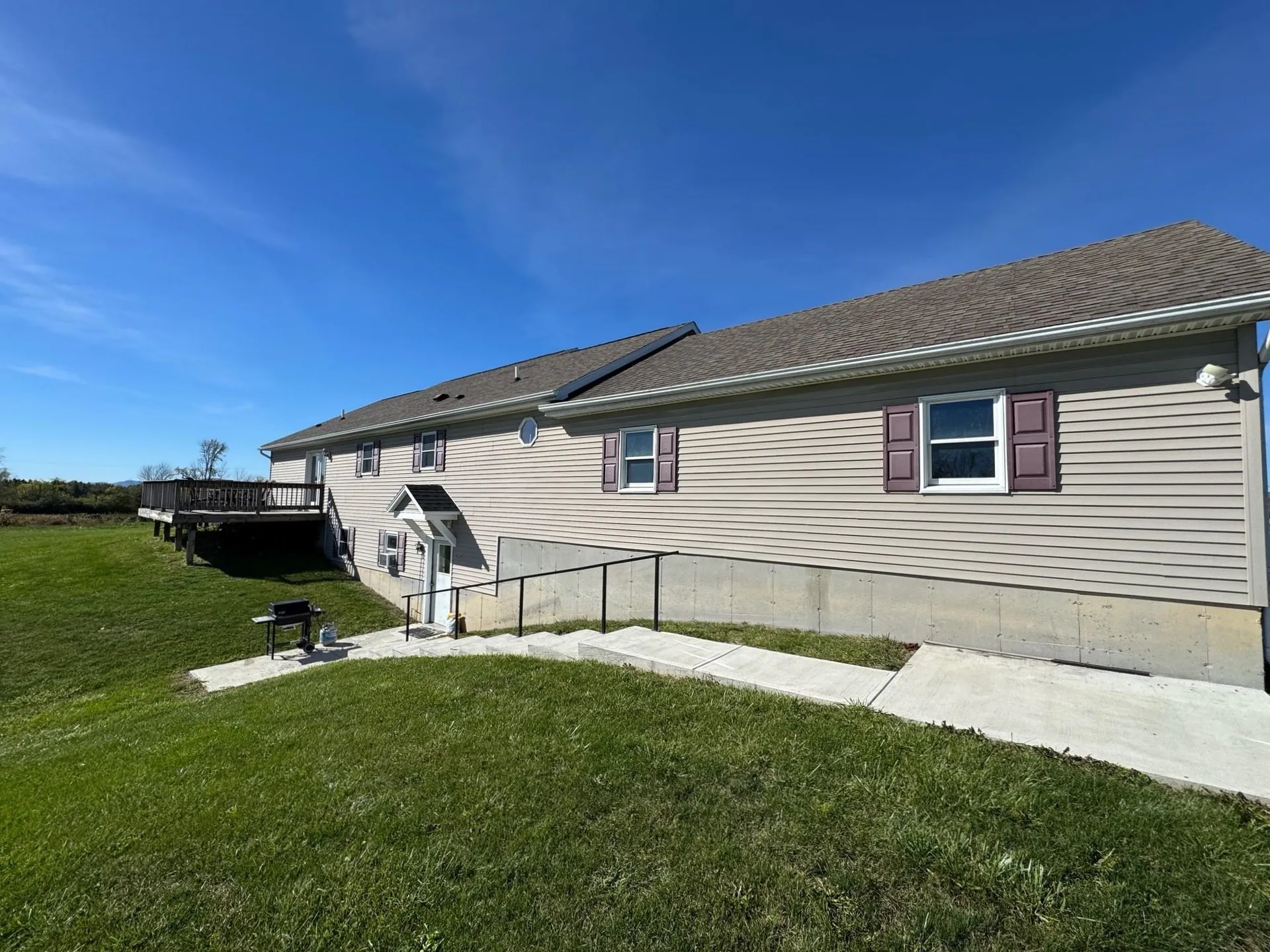 1495 Rattlin Bridge Road Bridport VT 05734