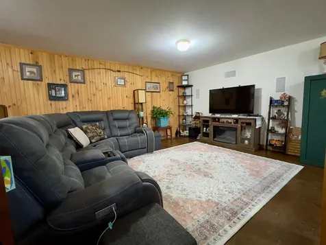 1495 Rattlin Bridge Road Bridport VT 05734