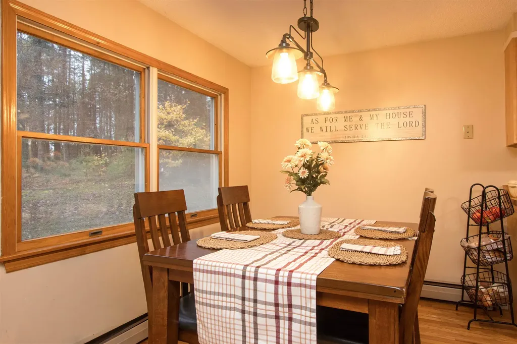 431 Old County Road Waterford VT 05848