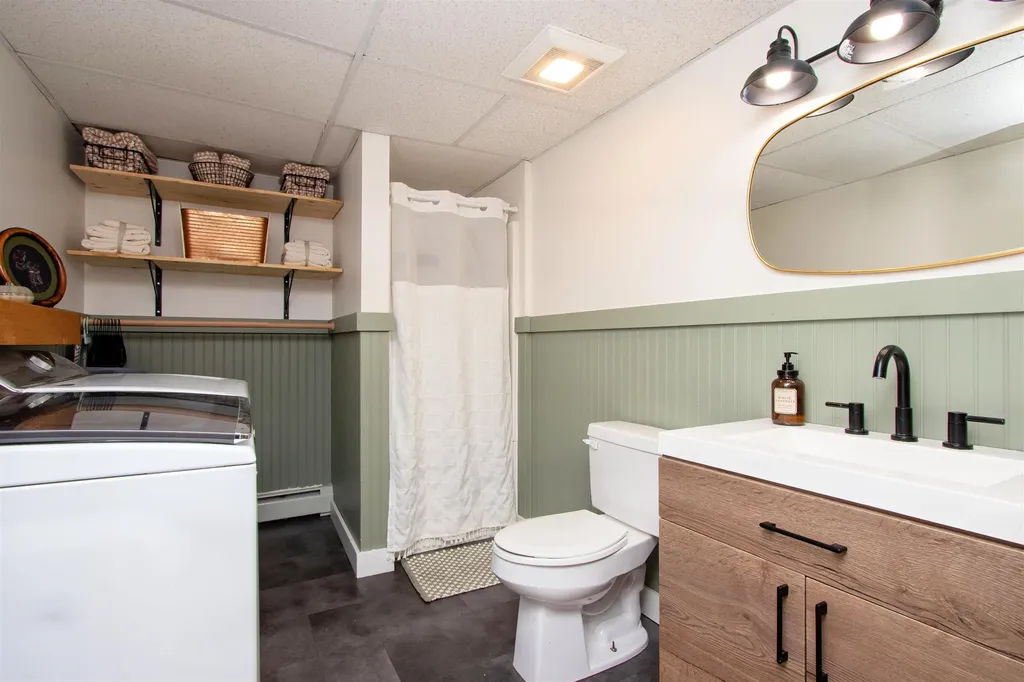 431 Old County Road Waterford VT 05848