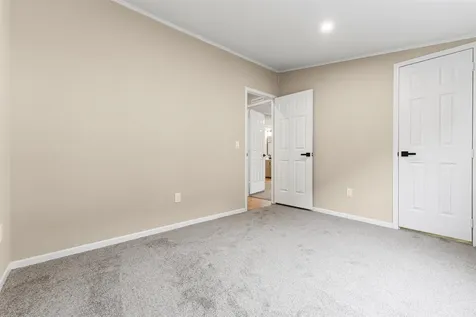 328 Darby Drive Laconia NH 03246