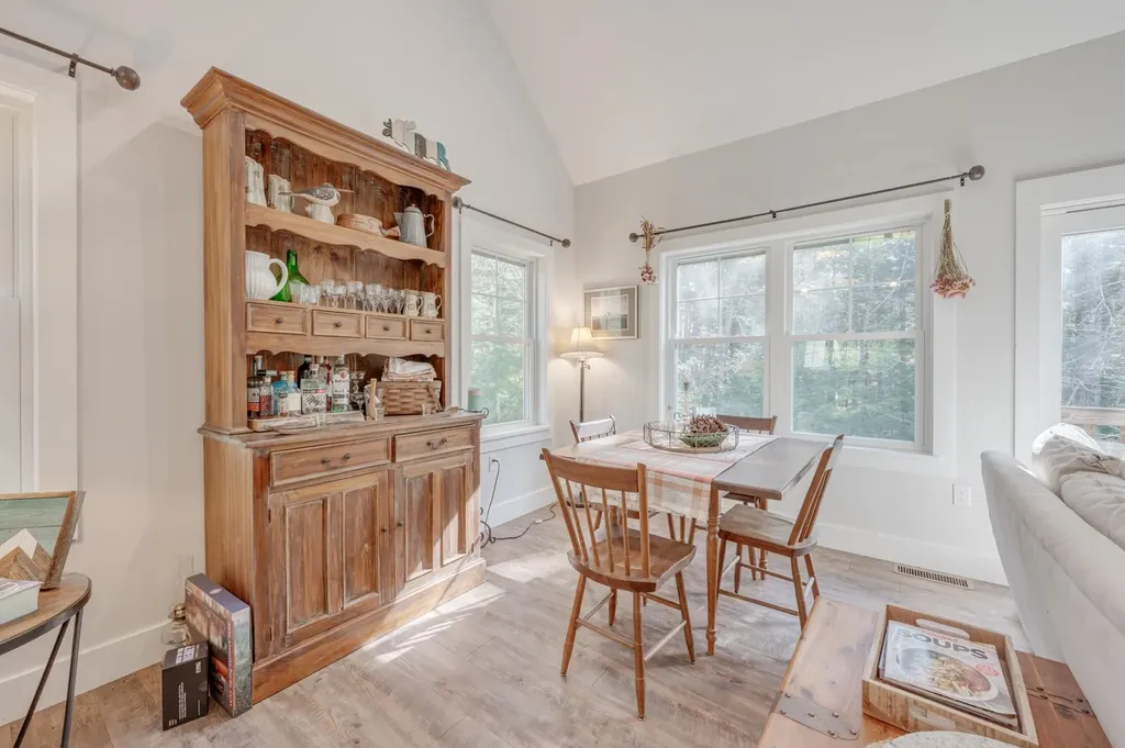 108 Circle View Drive Newbury NH 03255