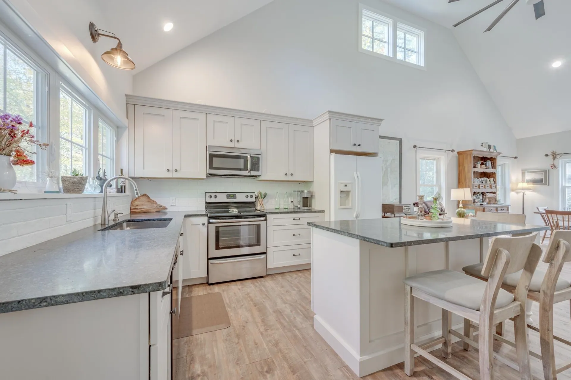 108 Circle View Drive Newbury NH 03255