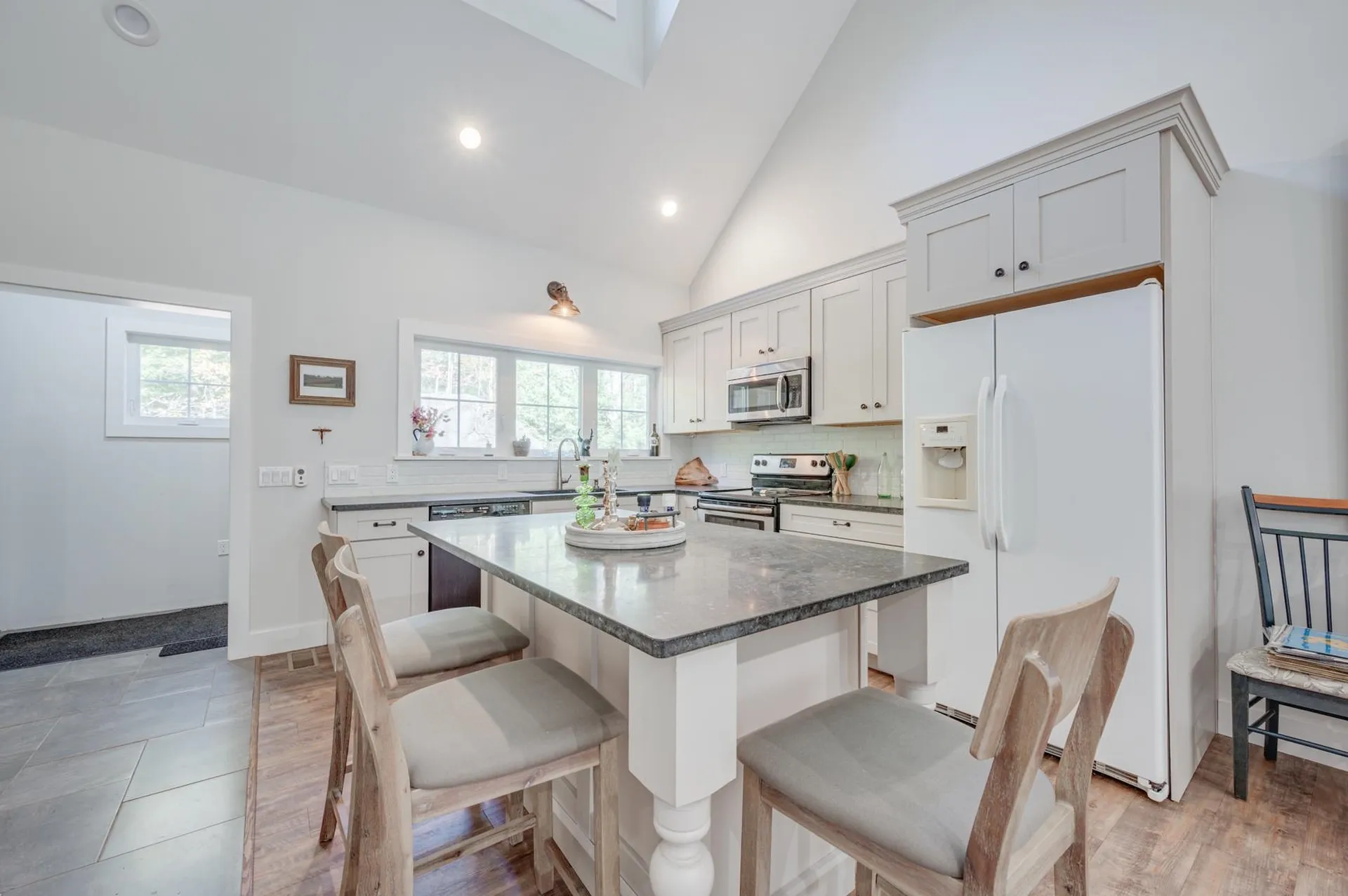 108 Circle View Drive Newbury NH 03255