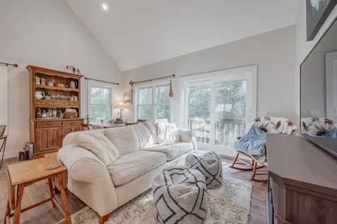 108 Circle View Drive Newbury NH 03255