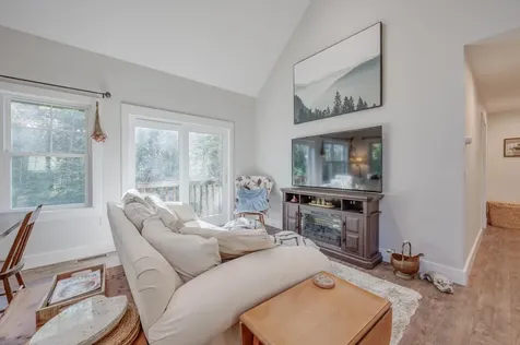 108 Circle View Drive Newbury NH 03255