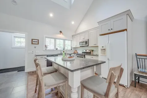 108 Circle View Drive Newbury NH 03255