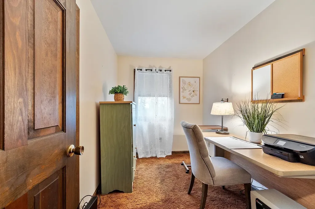 9 Cardinal Road Windham NH 03087