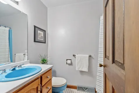 9 Cardinal Road Windham NH 03087