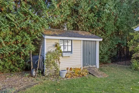 19 Aspen Drive Essex Junction VT 05452