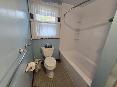 4 Venne Circle Concord NH 03301