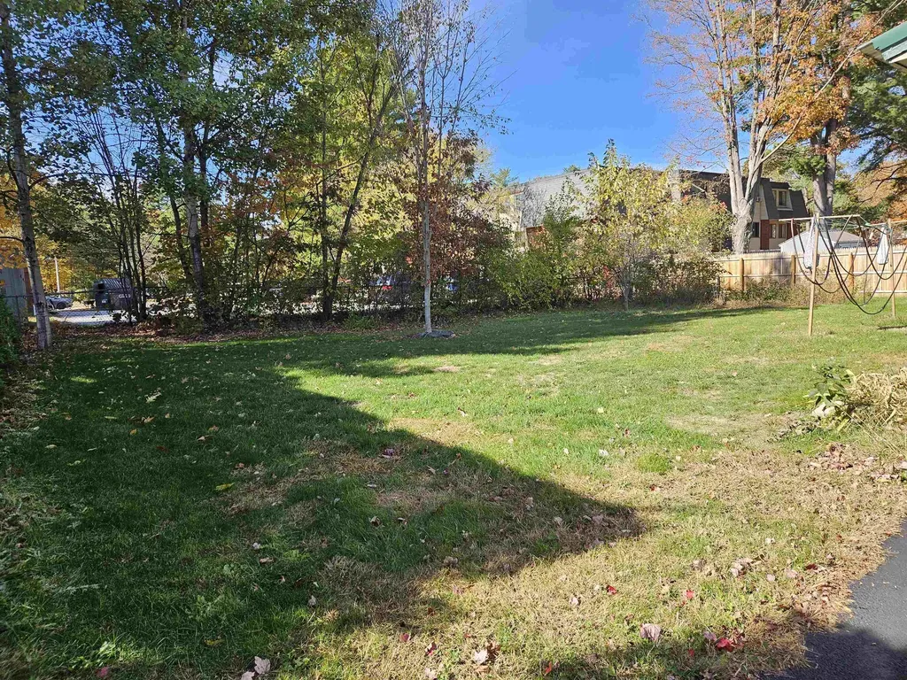 16 Mckenzie Drive Claremont NH 03743