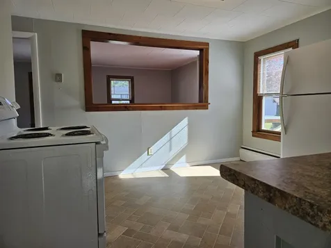 16 Mckenzie Drive Claremont NH 03743