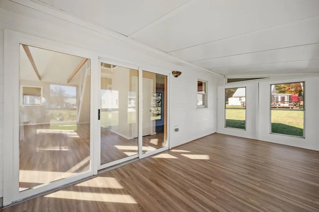 52 Noyes Road Tilton NH 03276