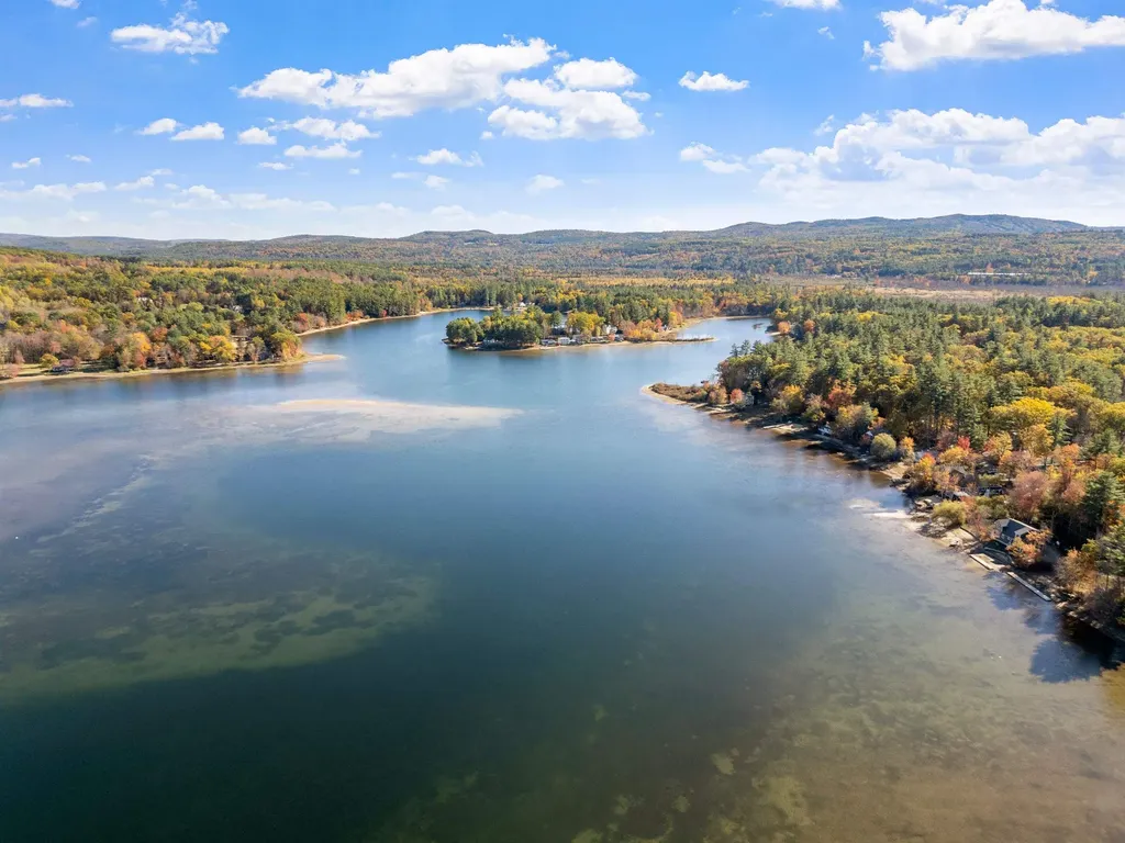 52 Noyes Road Tilton NH 03276