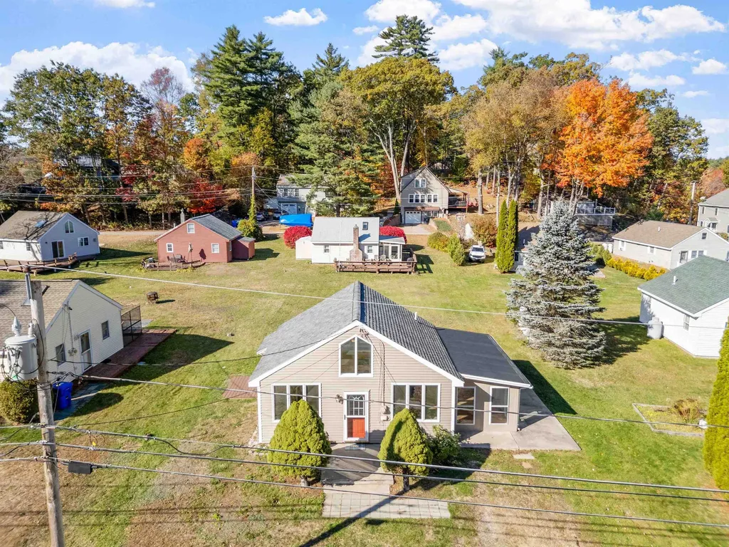 52 Noyes Road Tilton NH 03276