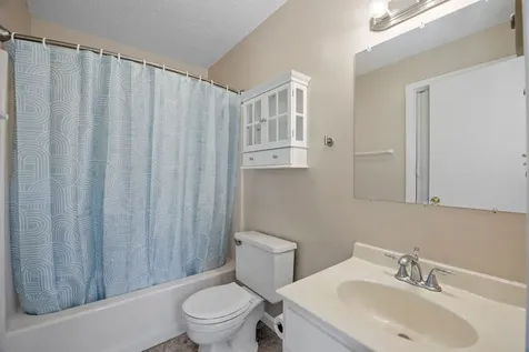 52 Noyes Road Tilton NH 03276