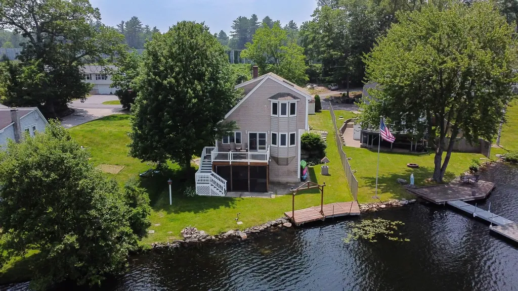 108 South Shore Road Windham NH 03087