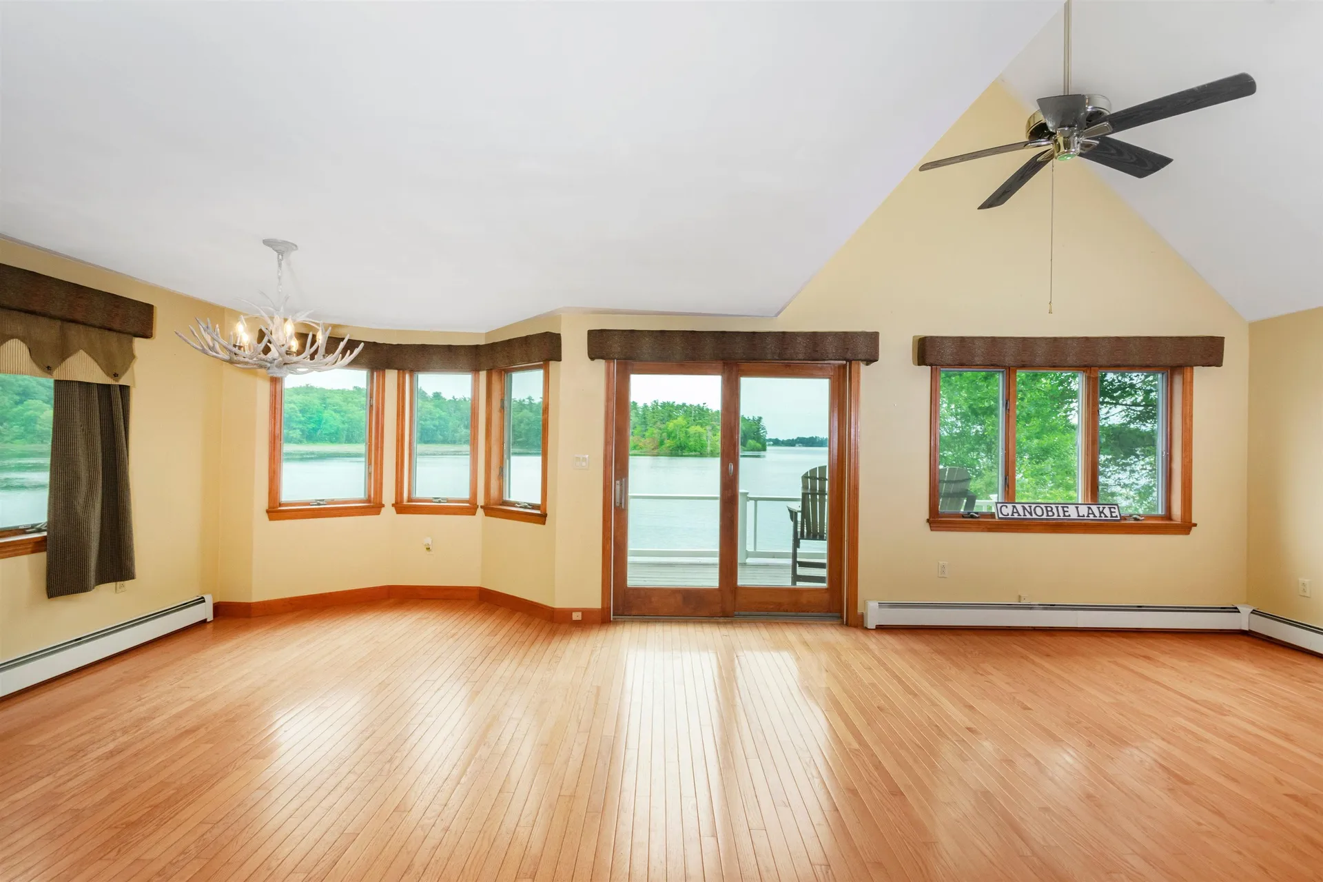 108 South Shore Road Windham NH 03087