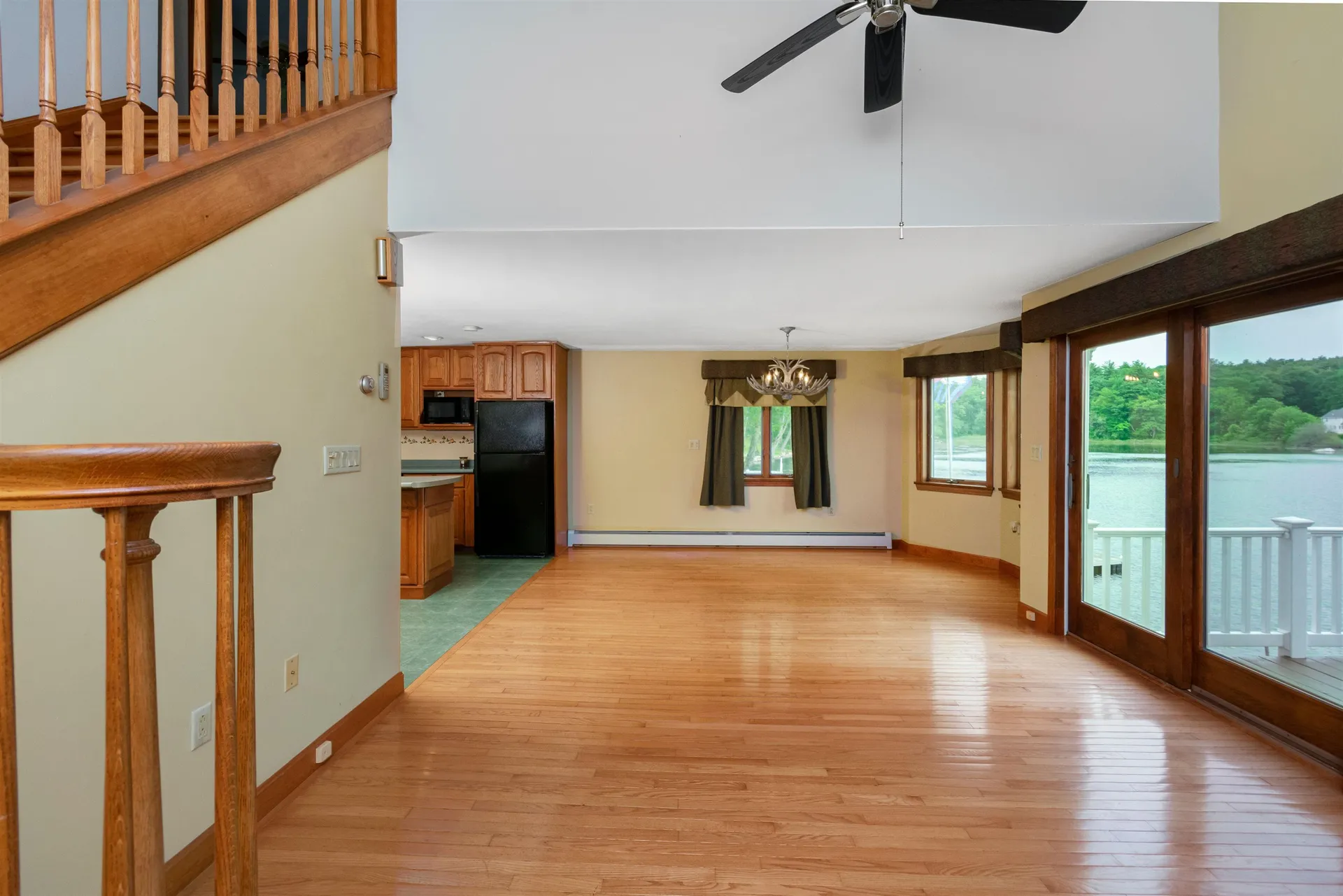 108 South Shore Road Windham NH 03087