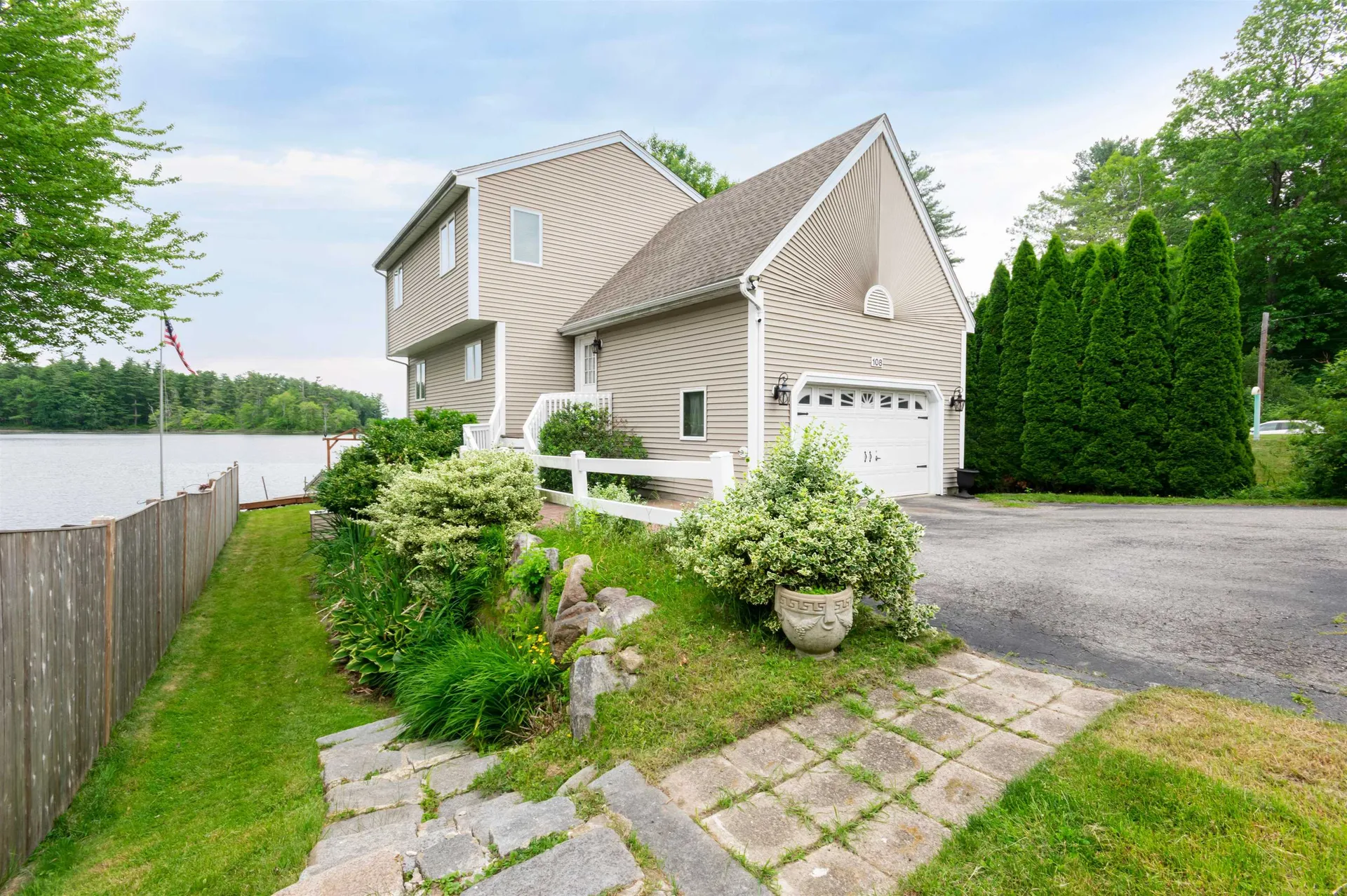 108 South Shore Road Windham NH 03087