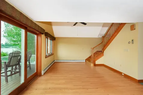 108 South Shore Road Windham NH 03087