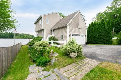 108 South Shore Road Windham NH 03087