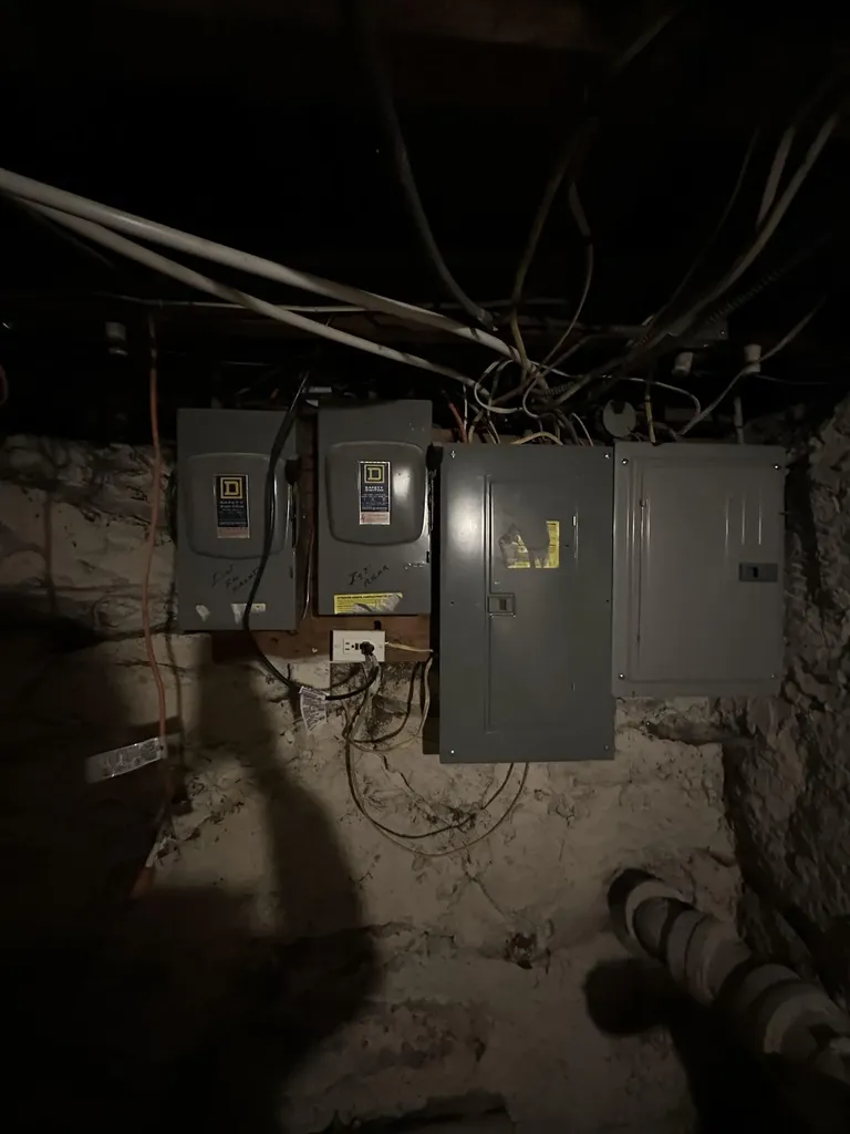 328 Cedar Street Manchester NH 03103