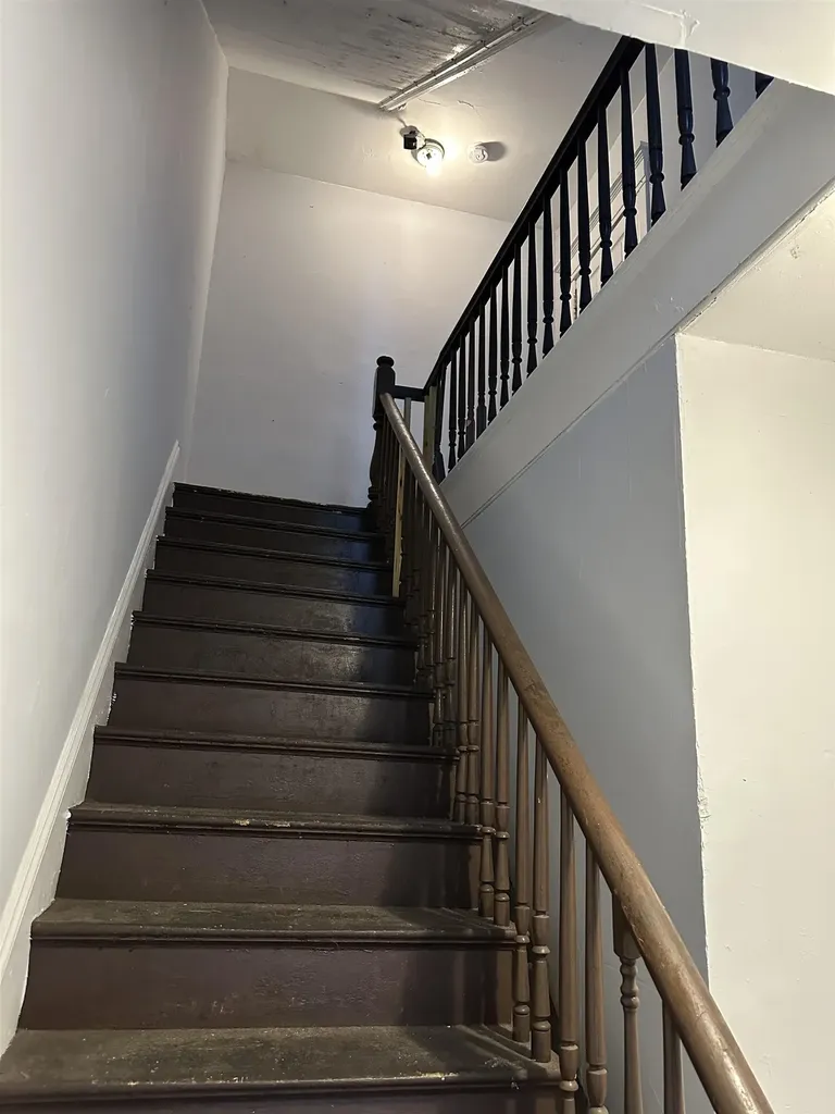 328 Cedar Street Manchester NH 03103