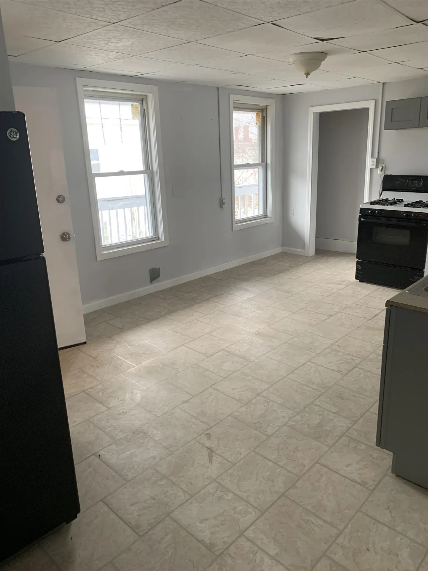 328 Cedar Street Manchester NH 03103