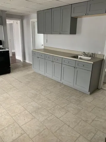 328 Cedar Street Manchester NH 03103