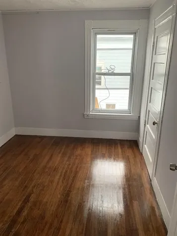 328 Cedar Street Manchester NH 03103