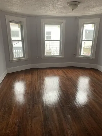 328 Cedar Street Manchester NH 03103