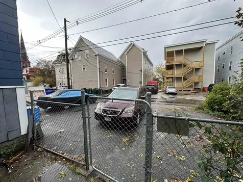 328 Cedar Street Manchester NH 03103